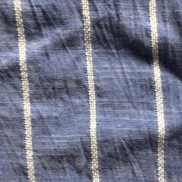 Sleeveless blouse - Picture 2 of 4